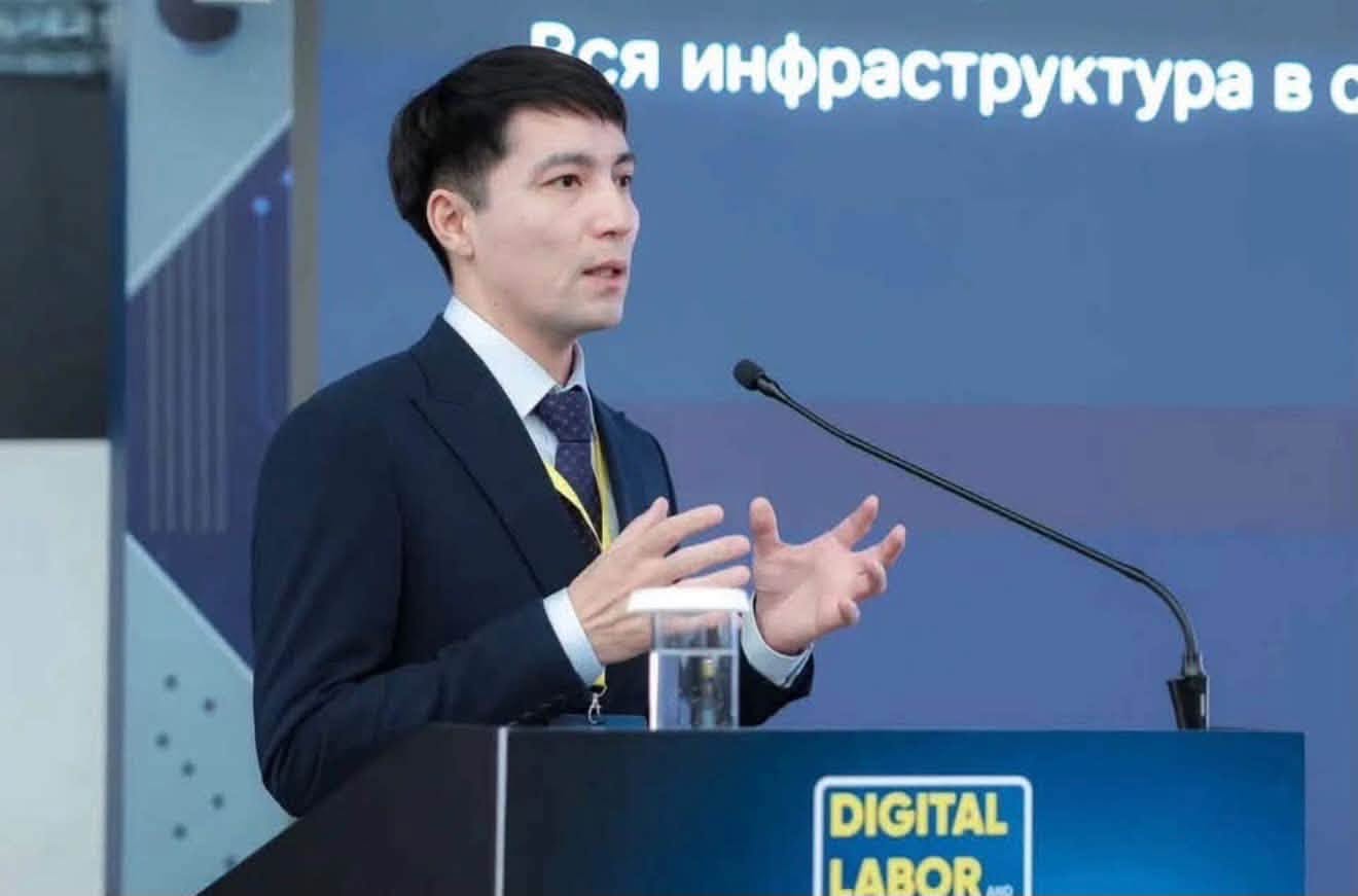ХАЛЫҚАРАЛЫҚ ФОРУМ ЦИФРЛЫҚ ЕҢБЕК ЖӘНЕ ЖАСАНДЫ ИНТЕЛЛЕКТ ТАҚЫРЫБЫНА АРНАЛДЫ