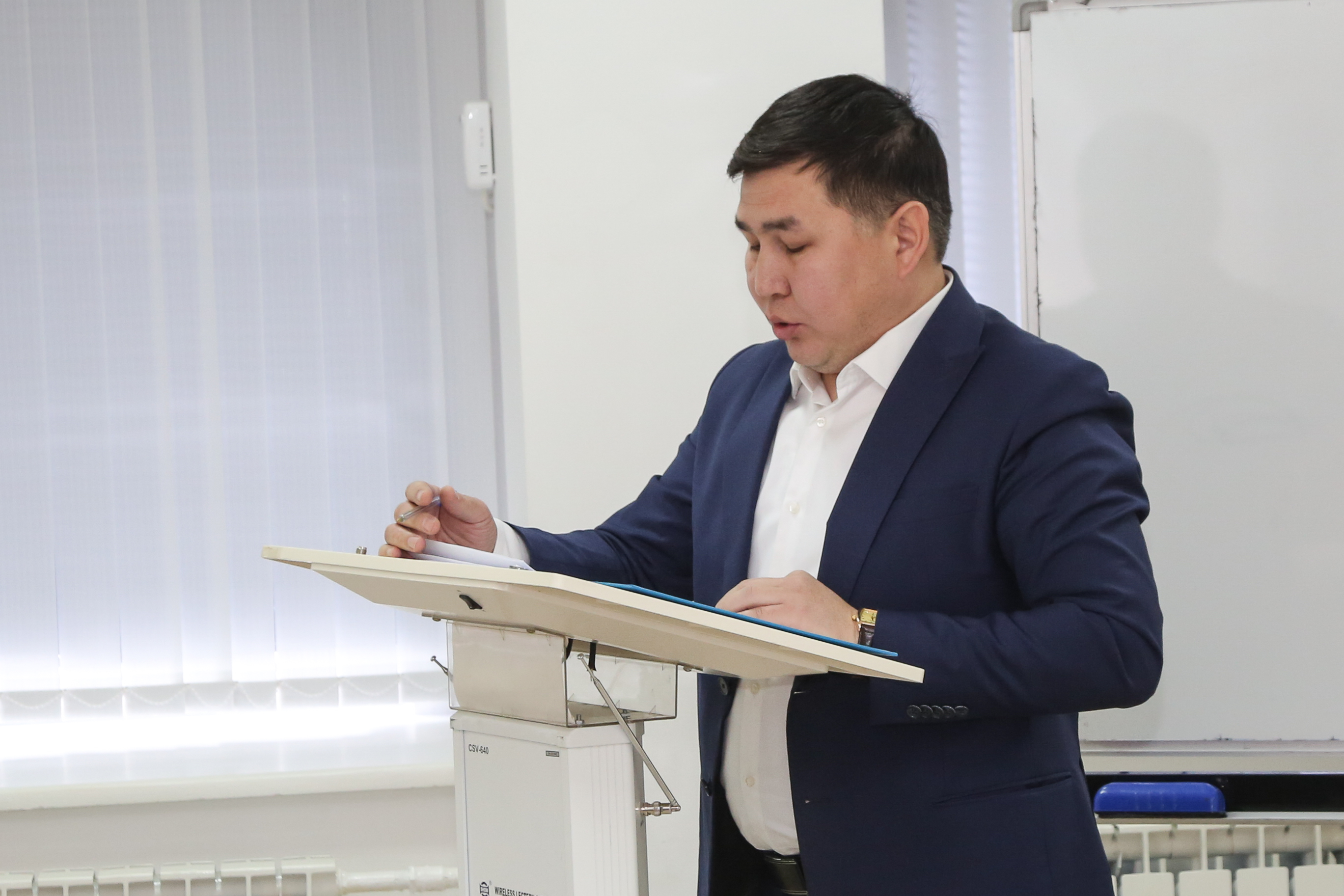 СОСТОЯЛОСЬ ЗАСЕДАНИЕ ПЛЕНУМА ЗАПАДНО-КАЗАХСТАНСКОЙ ОБЛАСТНОЙ ОРГАНИЗАЦИИ ПРОФСОЮЗА