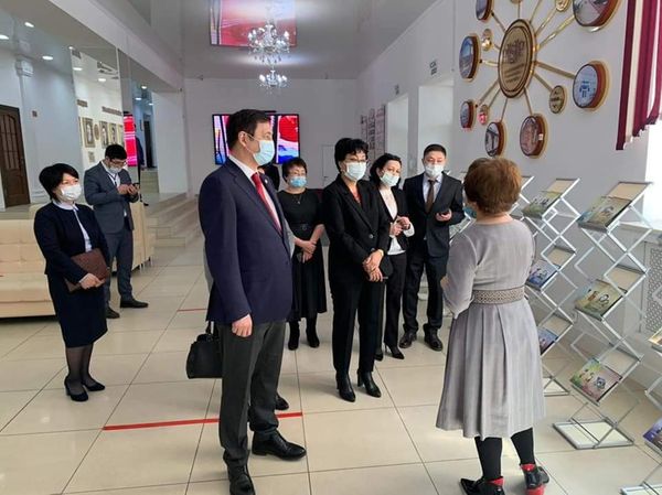 ПРЕДСЕДАТЕЛЬ ОТРАСЛЕВОГО ПРОФСОЮЗА ПОСЕТИЛА ПАВЛОДАРСКИЙ ПЕДАГОГИЧЕСКИЙ УНИВЕРСИТЕТ