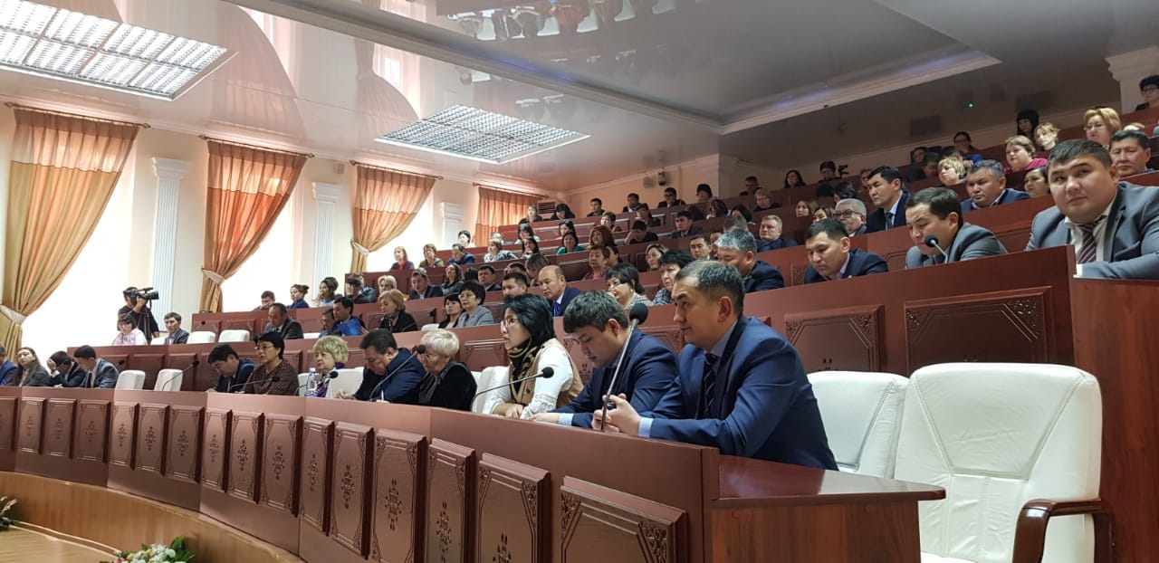 В зоне особого внимания – социально-трудовые отношения