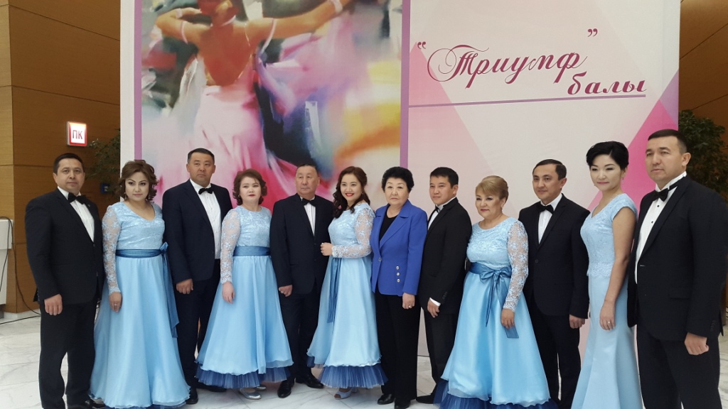 В Астане прошел традиционный Бал Триумф для одаренных учеников столицы