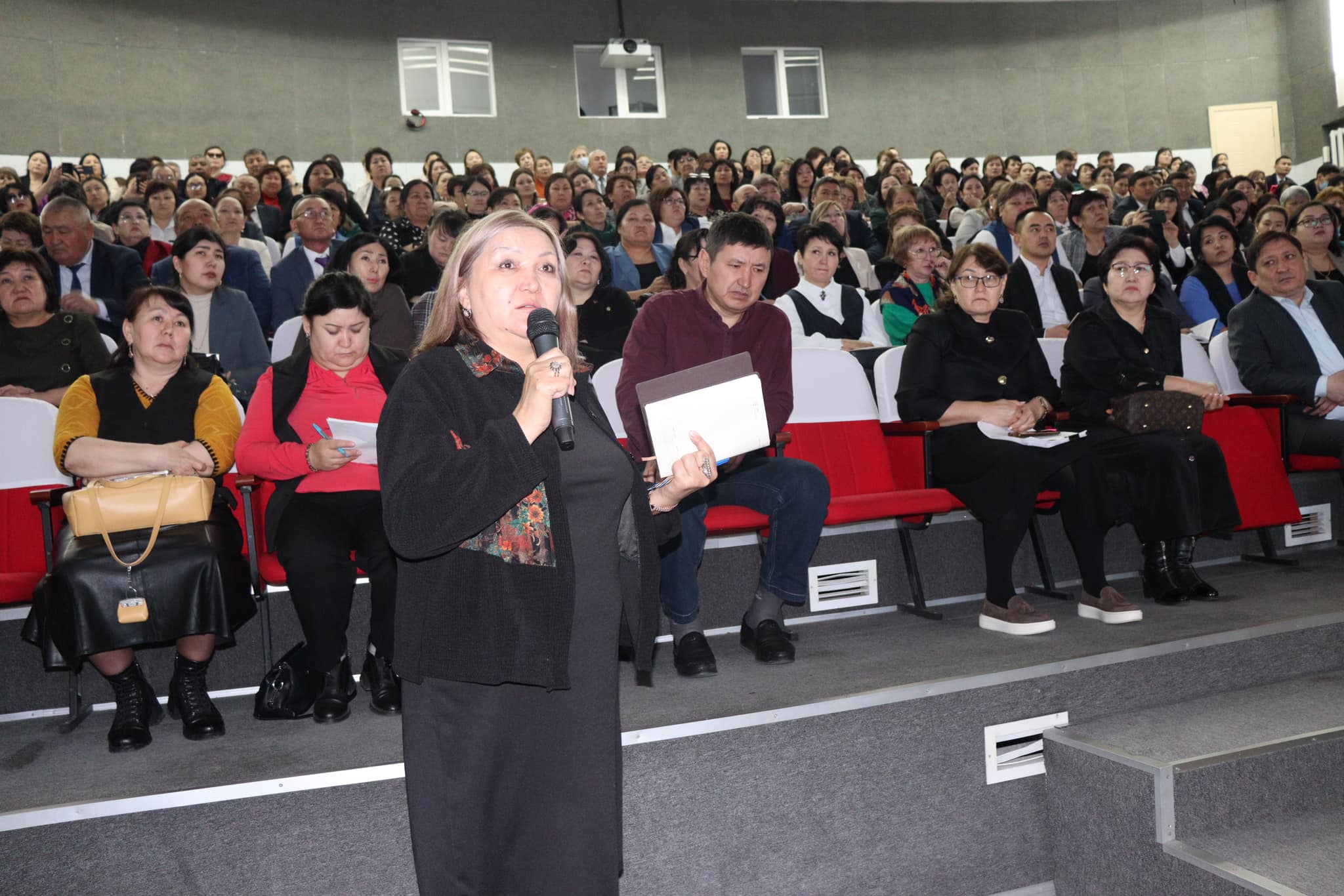 ЖЕТІСУ ОБЛЫСЫНДА ӘЛЕУМЕТТІК ӘРІПТЕСТІК АЯСЫНДА СЕМИНАРЛАР ӨТТІ