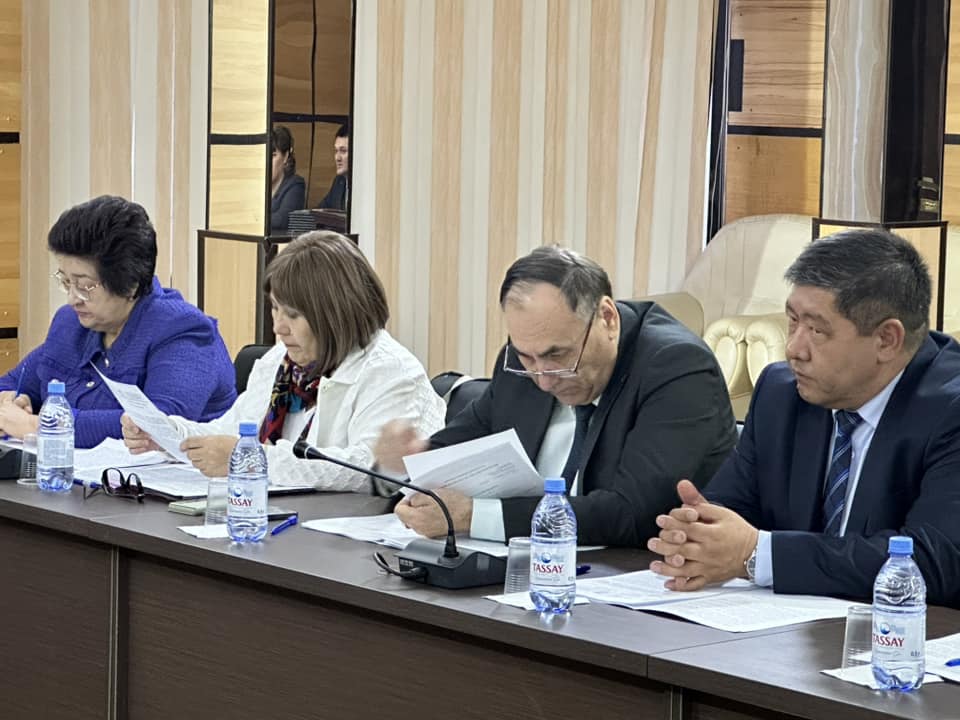 ПЛЕНУМ ОТРАСЛЕВОГО ПРОФСОЮЗА: СТРАТЕГИЯ РАЗВИТИЯ И ЗАЩИТЫ ИНТЕРЕСОВ ЧЛЕНОВ ПРОФСОЮЗА