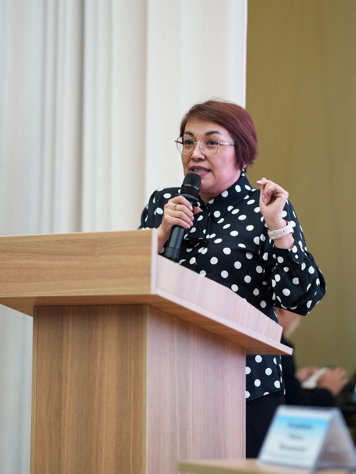 ӘЛЕУМЕТТІК ӘРІПТЕСТІК МӘСЕЛЕЛЕРІНЕ АРНАЛҒАН КЕЗЕКТІ СЕМИНАР ТҮРКІСТАНДА ӨТТІ