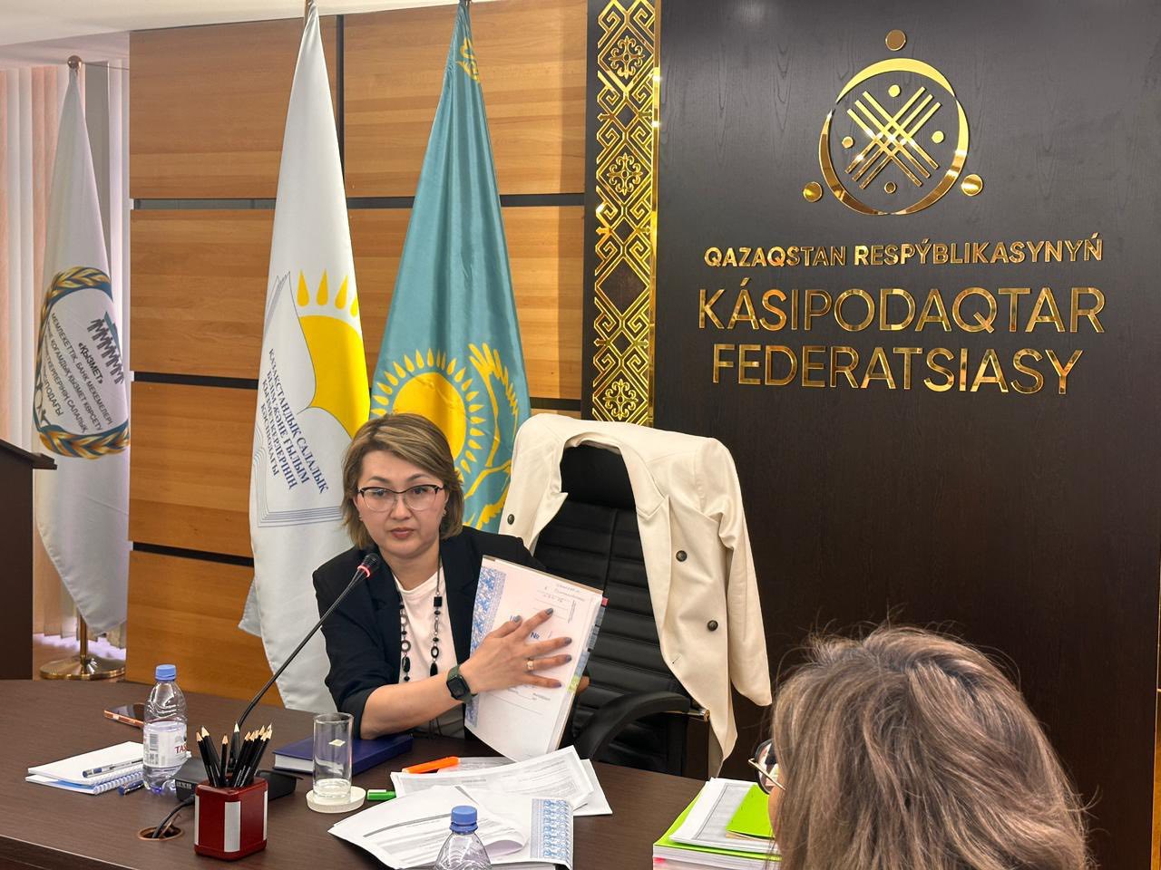 РЕСПУБЛИКАЛЫҚ ДЕҢГЕЙДЕГІ КӘСІПОДАҚТЫҚ ОҚЫТУ СЕМИНАРЫ ӨЗ ЖҰМЫСЫН ҚОРЫТЫНДЫЛАДЫ