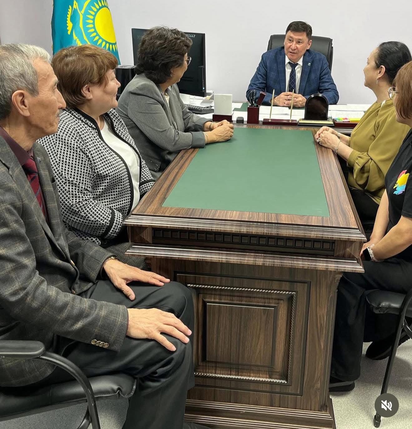 АБАЙ ӨҢІРІНДЕГІ ӘЛЕУМЕТТІК ӘРІПТЕСТІК АЯСЫНДАҒЫ КӘСІБИ ДИАЛОГ
