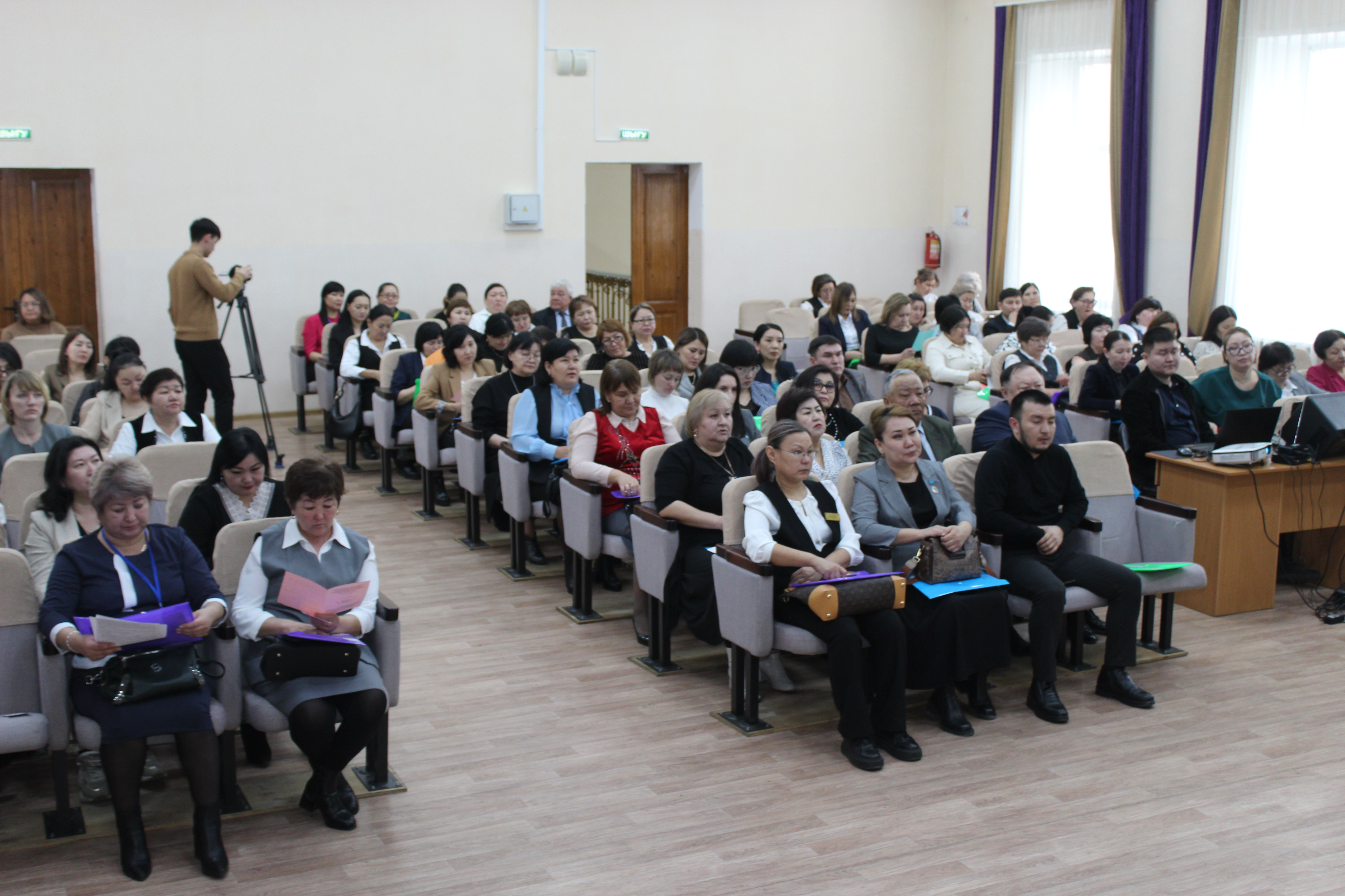 СЕМЕЙ ҚАЛАЛЫҚ КӘСІПОДАҒЫНЫҢ КОНФЕРЕНЦИЯСЫ