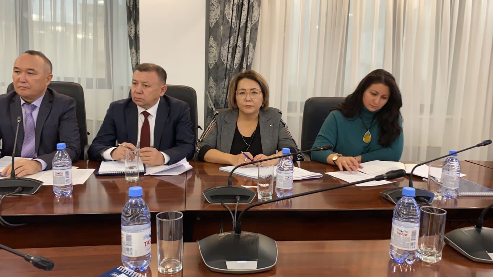 ЗАСЕДАНИЕ ОТРАСЛЕВОЙ КОМИССИИ ПО СОЦИАЛЬНОМУ ПАРТНЕРСТВУ И РЕГУЛИРОВАНИЮ СОЦИАЛЬНЫХ И ТРУДОВЫХ ОТНОШЕНИЙ