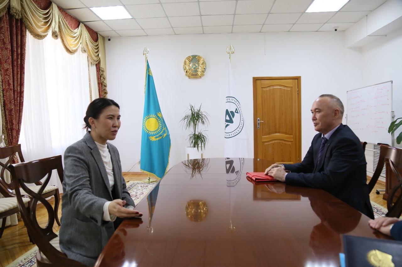 ЕҢБЕК ЗАҢНАМАСЫНЫҢ ОРЫНДАЛУЫНА ҚОҒАМДЫҚ БАҚЫЛАУ ЖҮРГІЗІЛДІ