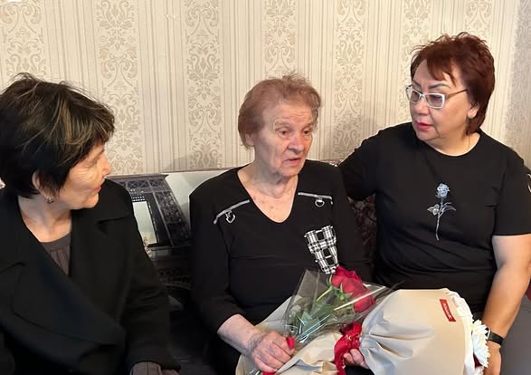 В ПАМЯТИ ГРЯДУЩИХ ПОКОЛЕНИИ
