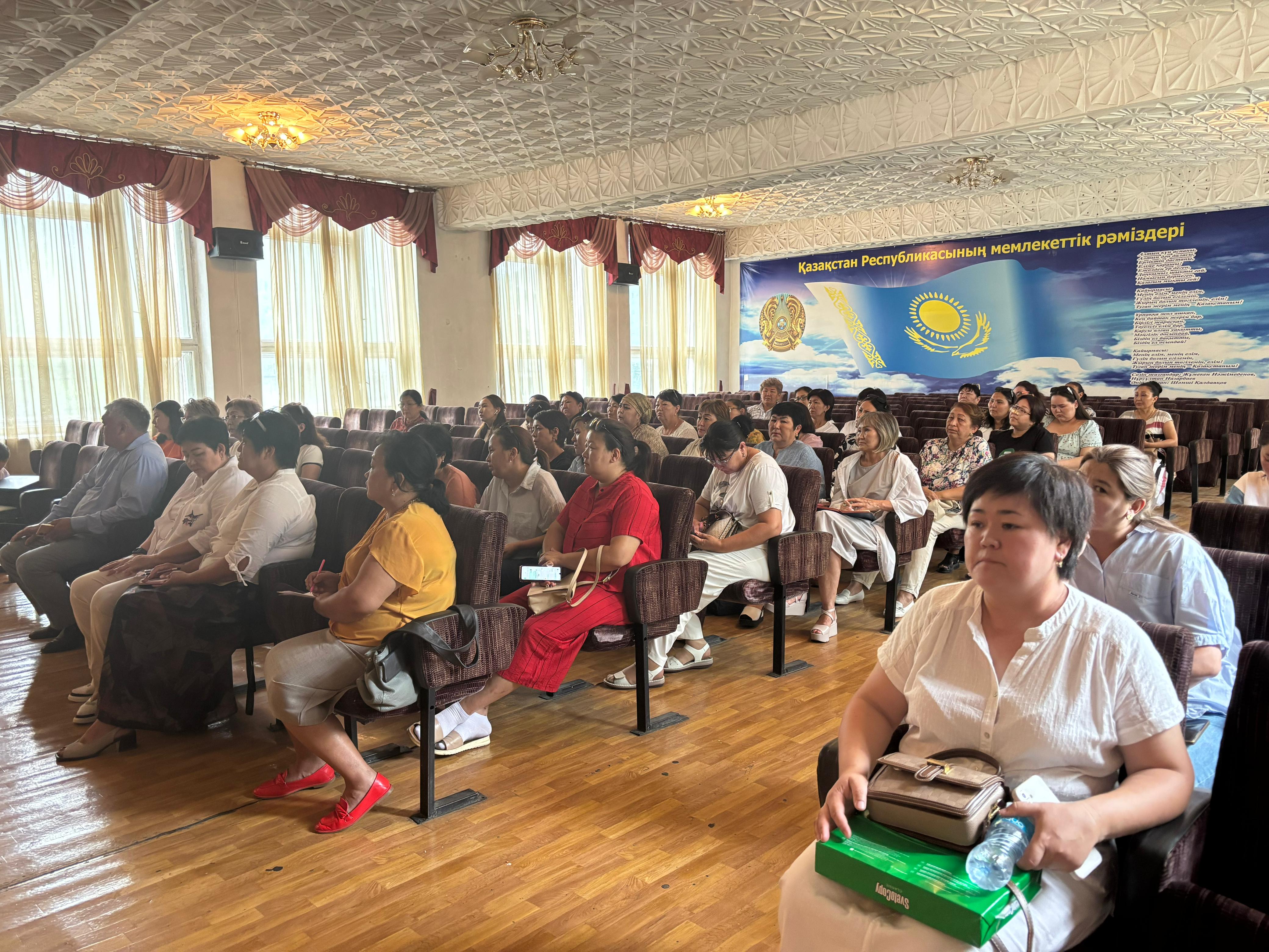 АЛАКӨЛ АУДАНЫНДА ЕҢБЕК ЗАҢНАМАСЫНА ҚАТЫСТЫ КӨШПЕЛІ СЕМИНАР ӨТТІ