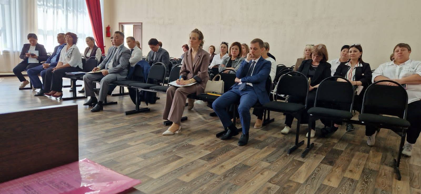 ТРУДОВЫЕ КОНСУЛЬТАЦИИ