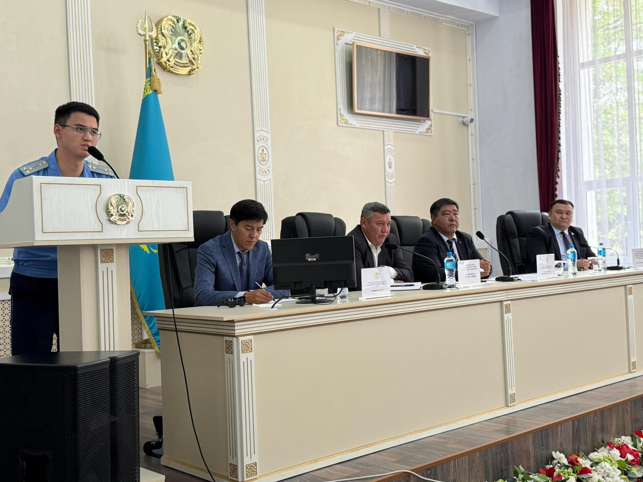 БІЛІМ БЕРУ ҰЙЫМДАРЫ ҮШІН ЕҢБЕК ЗАҢНАМАСЫ БОЙЫНША СЕМИНАР ӨТТІ