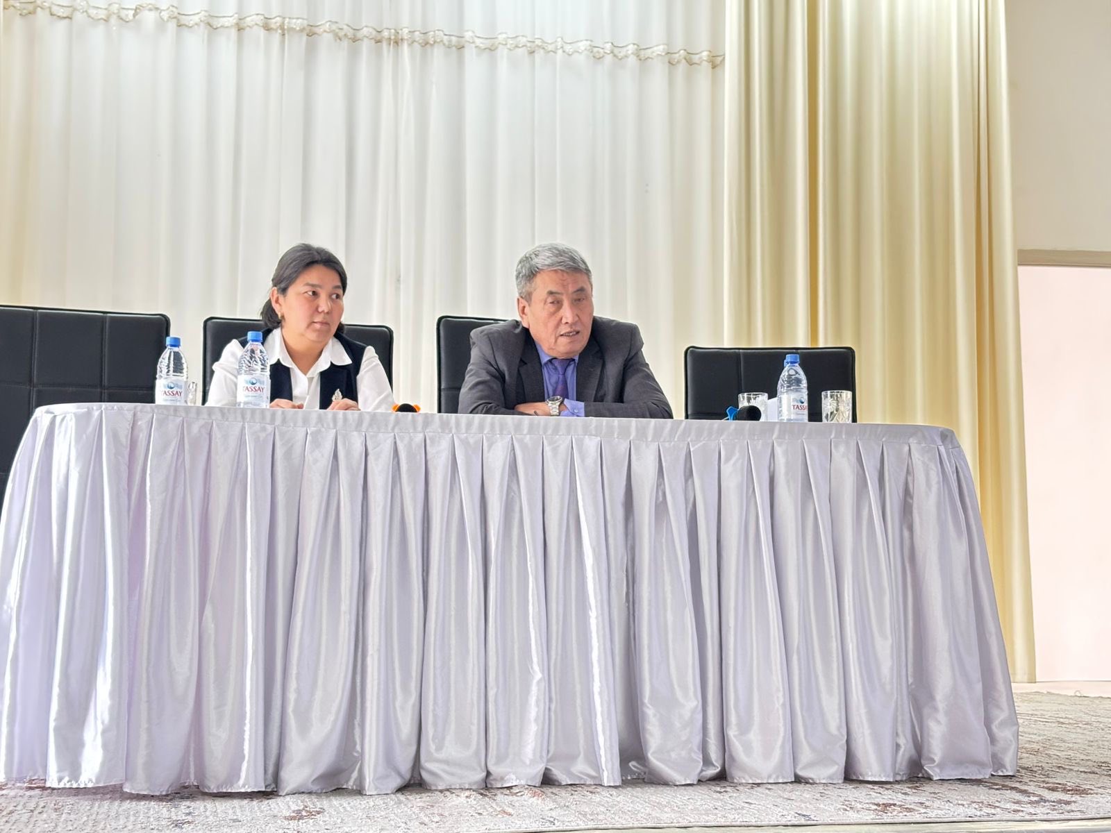 КӘСІПОДАҚ МҮШЕЛЕРІНІҢ МАҢЫЗДЫ МӘСЕЛЕЛЕРІ КӨТЕРІЛДІ