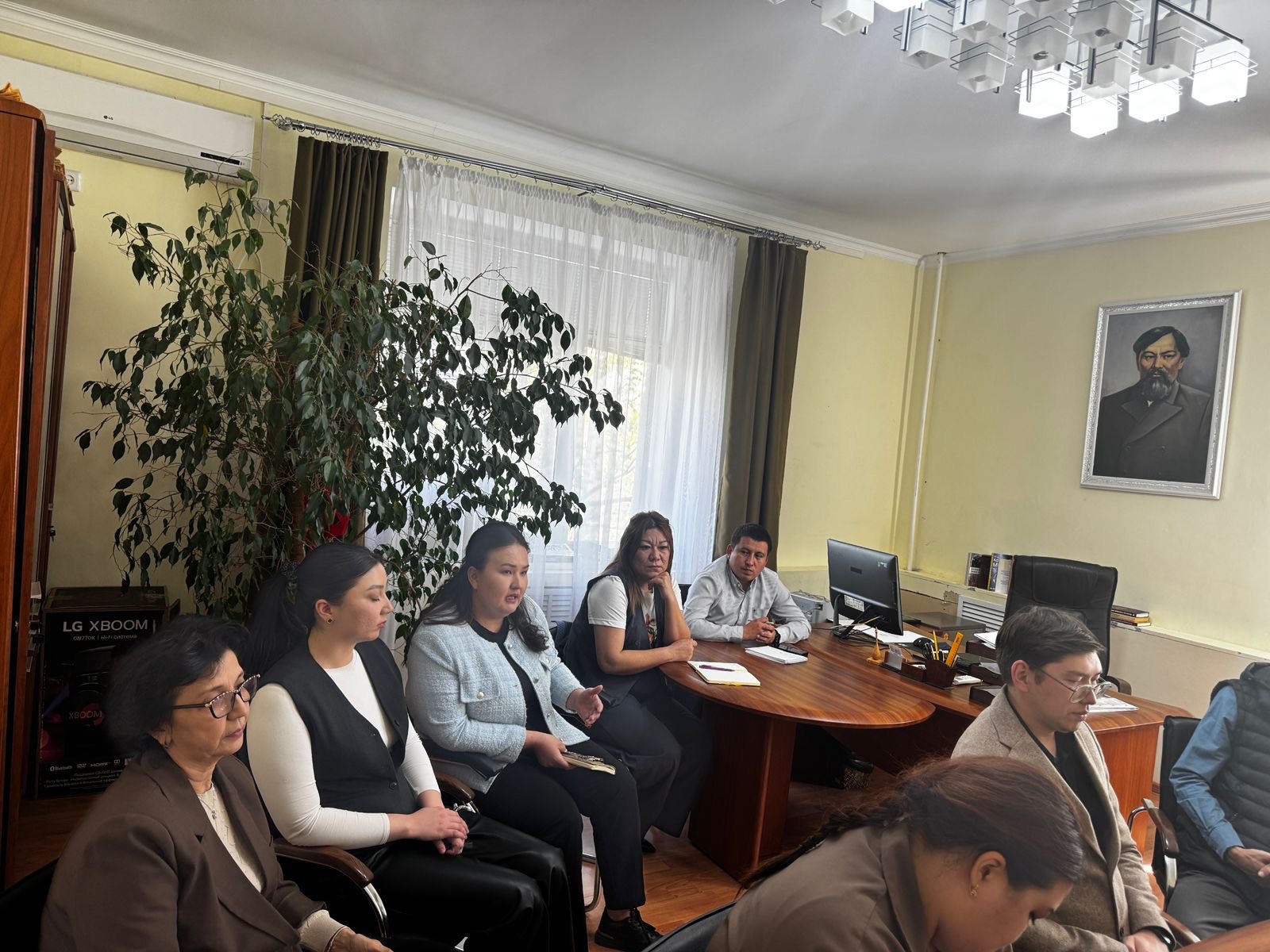ЖАС БЕЛСЕНДІЛЕРДІҢ ЖАҢА ТЫНЫСЫ