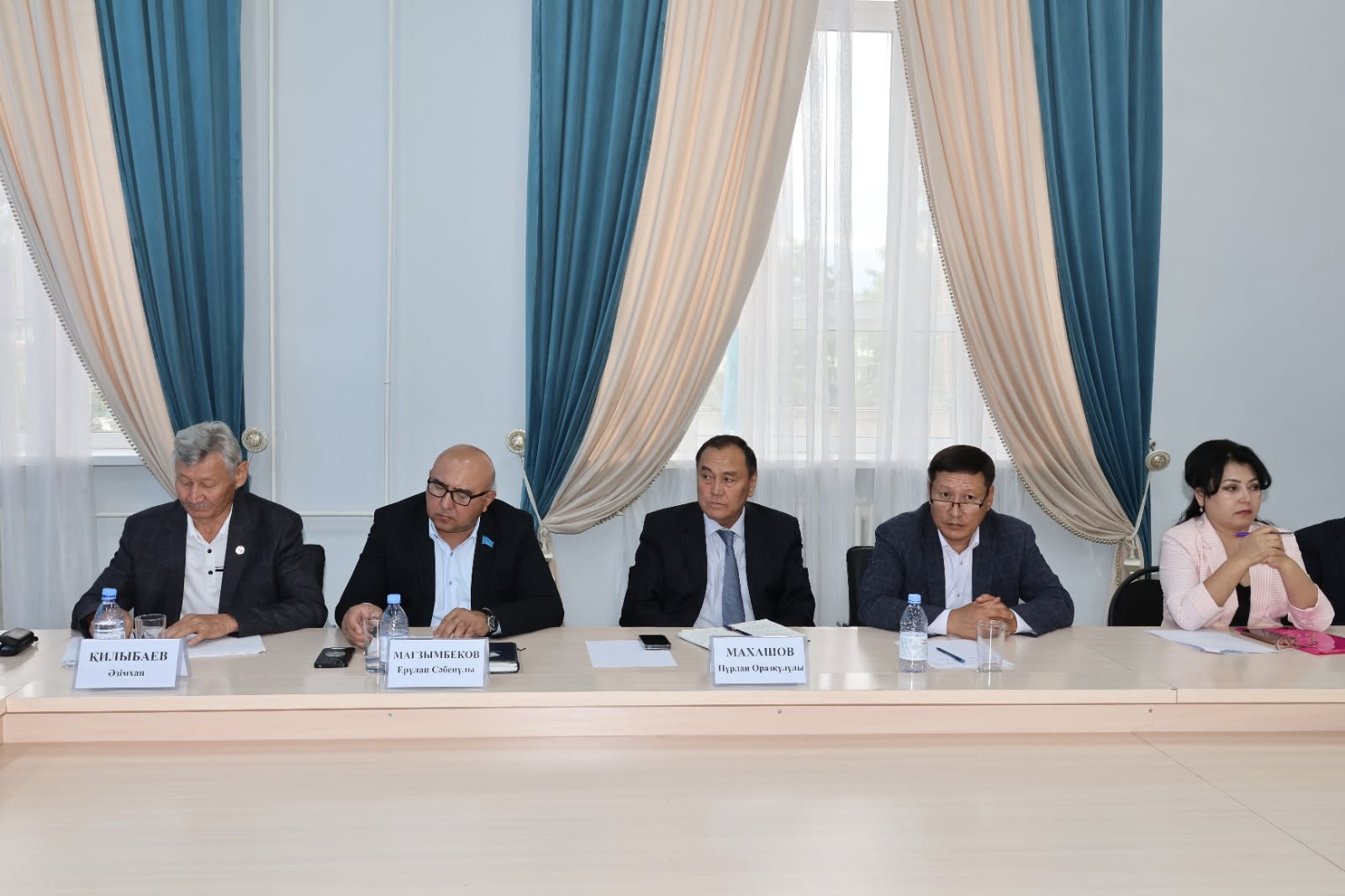 ЕҢБЕК АДАМЫНЫҢ МҮДДЕСІ – КӘСІПОДАҚТЫҢ БАСТЫ БАҒДАРЫ