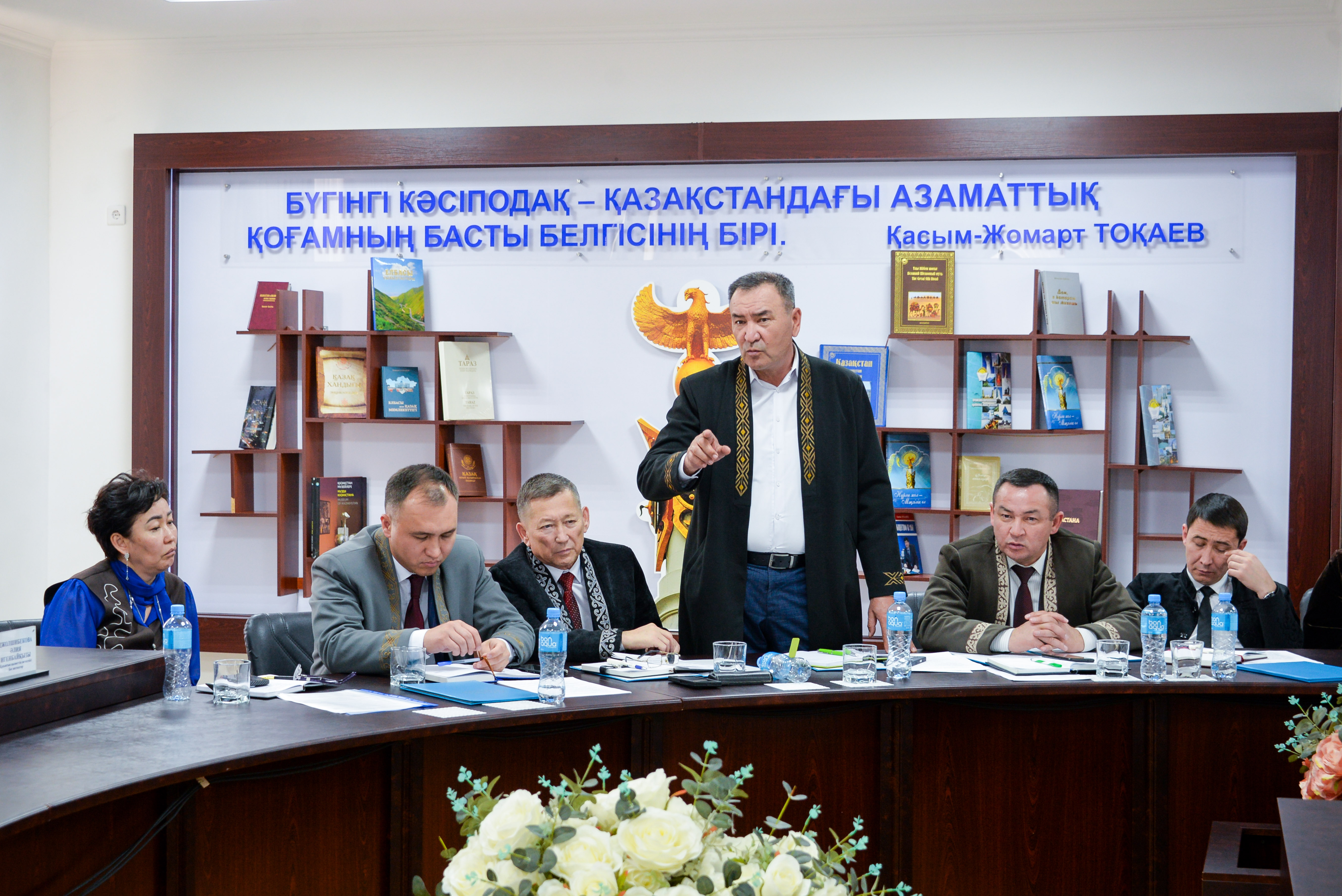 ЖАМБЫЛДА АТҚАРУ КОМИТЕТІНІҢ ОТЫРЫСЫ ӨТТІ