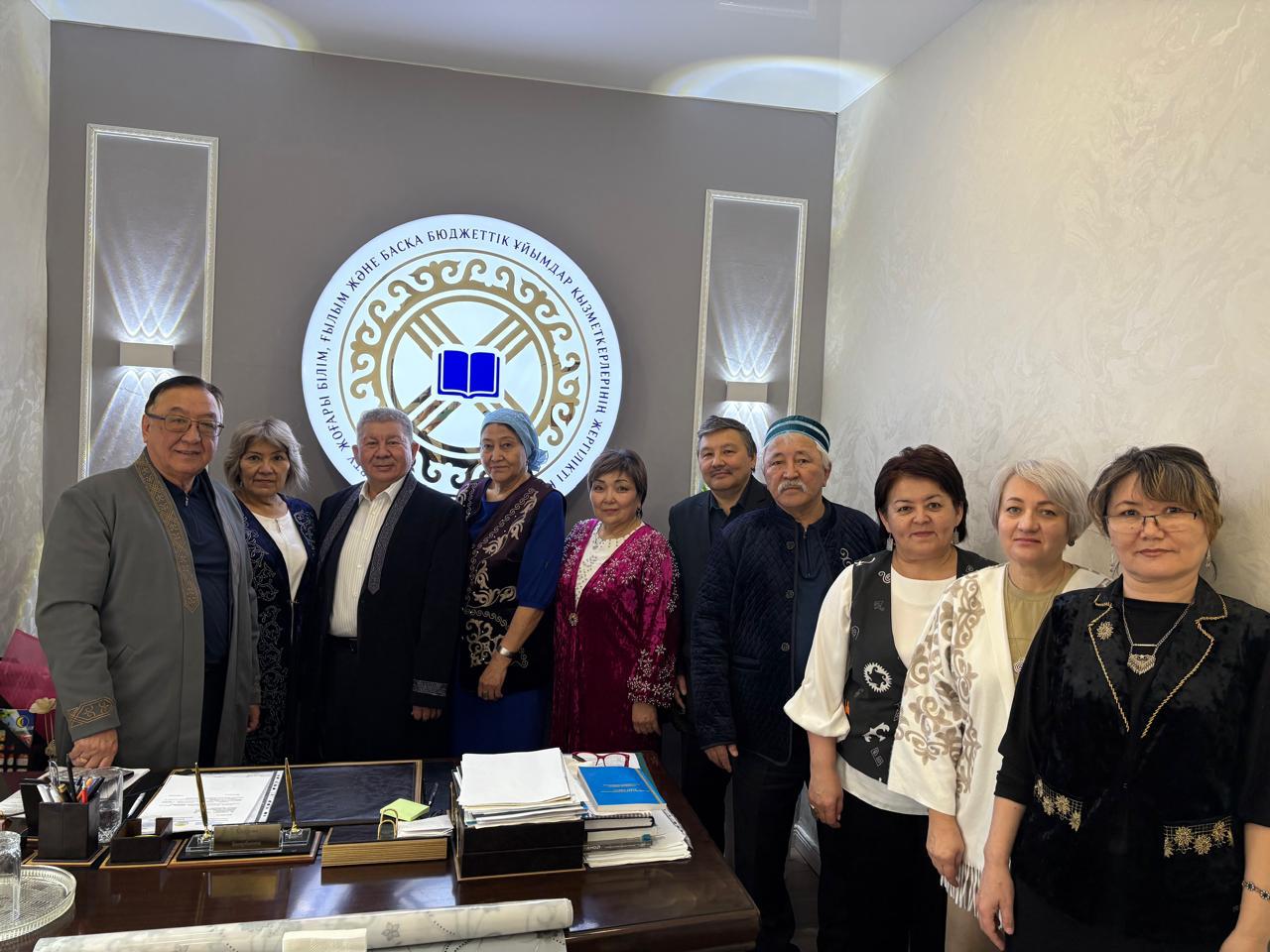 ШЫҒЫС ҚАЗАҚСТАНДЫҚ КӘСІПОДАҚТАРДЫҢ  «ШАҢЫРАҚ» КҮНІНДЕГІ КЕЗДЕСУІ