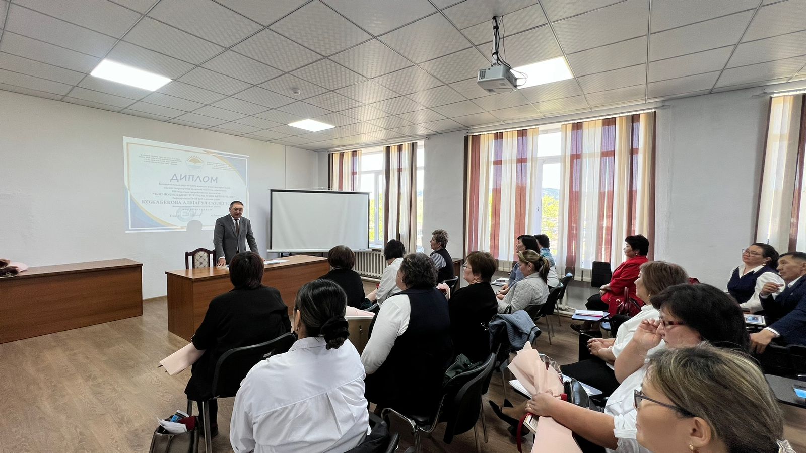 КӘСІПОДАҚ БЕЛСЕНДІЛЕРІ МАРАПАТТАЛДЫ