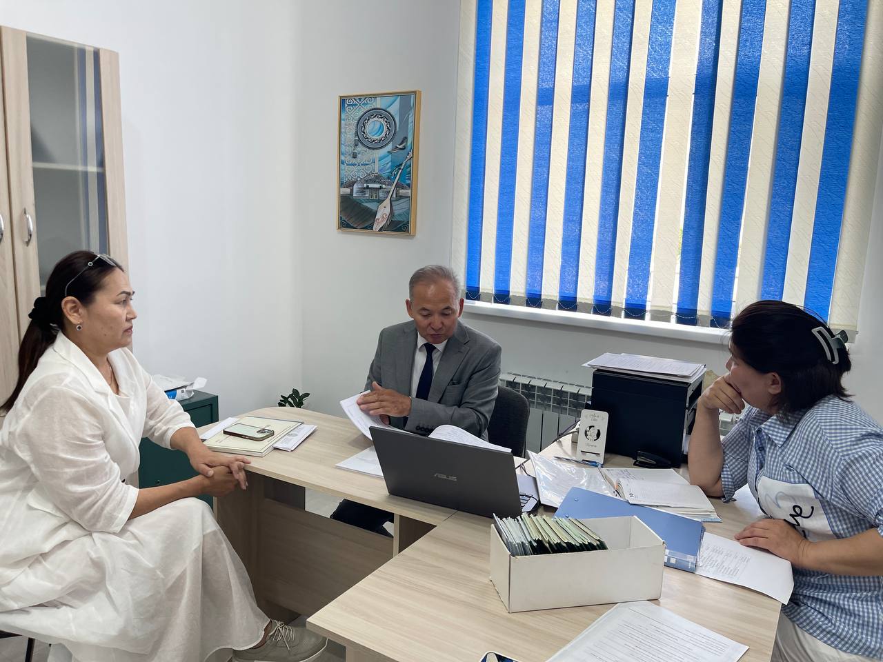 ӘЛЕУМЕТТІК ӘРІПТЕСТІК АЯСЫНДА ӨЗЕКТІ МӘСЕЛЕЛЕР ТАЛҚЫЛАНДЫ