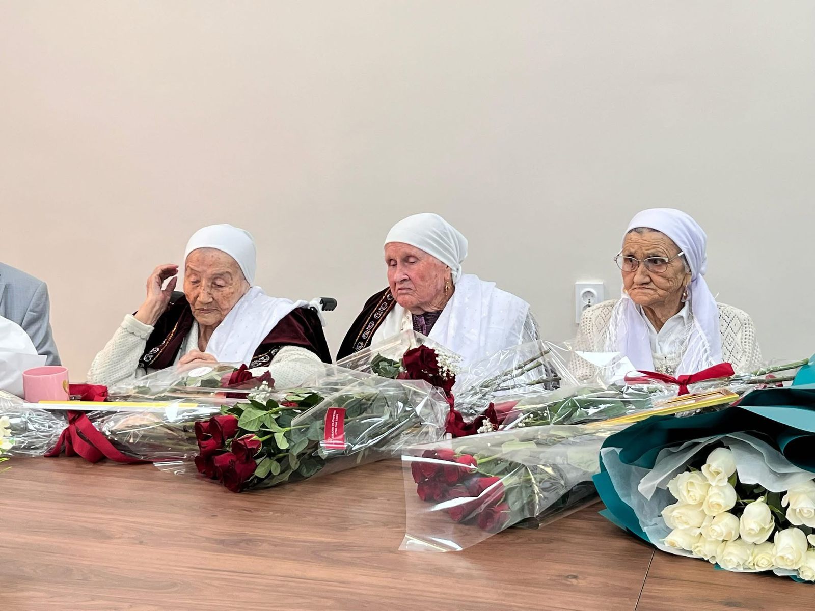 МЕРЕЙТОЙ ИЕЛЕРІ ҚҰРМЕТ ТӨРІНДЕ