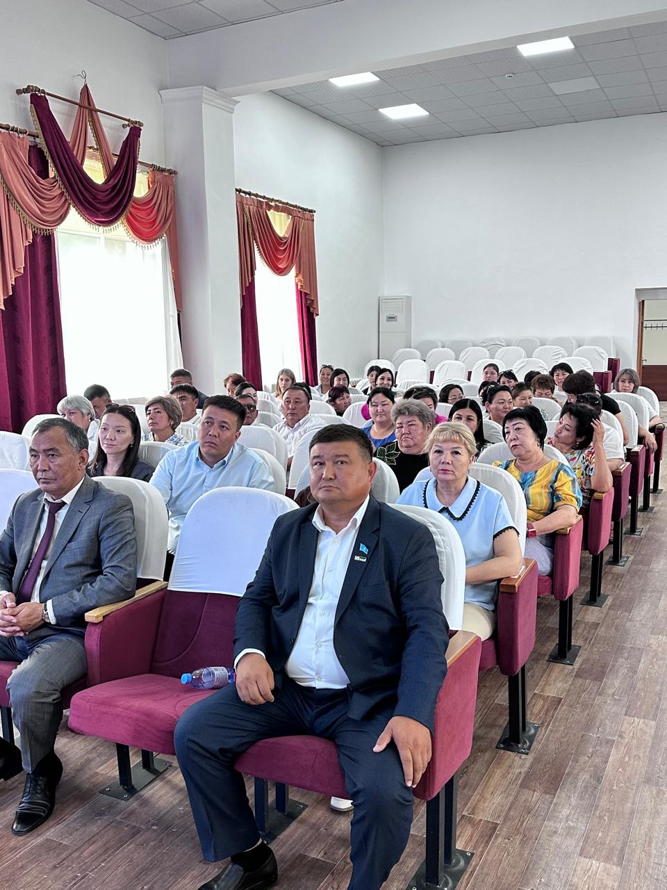 КӨШПЕЛІ СЕМИНАР ҚАРАТАЛ АУДАНЫНДА ЖАЛҒАСЫН ТАПТЫ