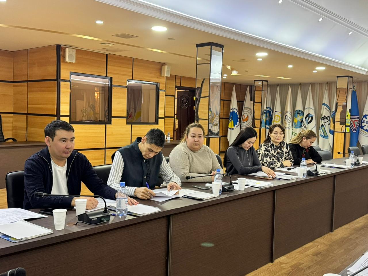 АСТАНА ҚАЛАЛЫҚ ҰЙЫМЫНДА ЖАСТАР КЕҢЕСІНІҢ ОТЫРЫСЫ ӨТТІ
