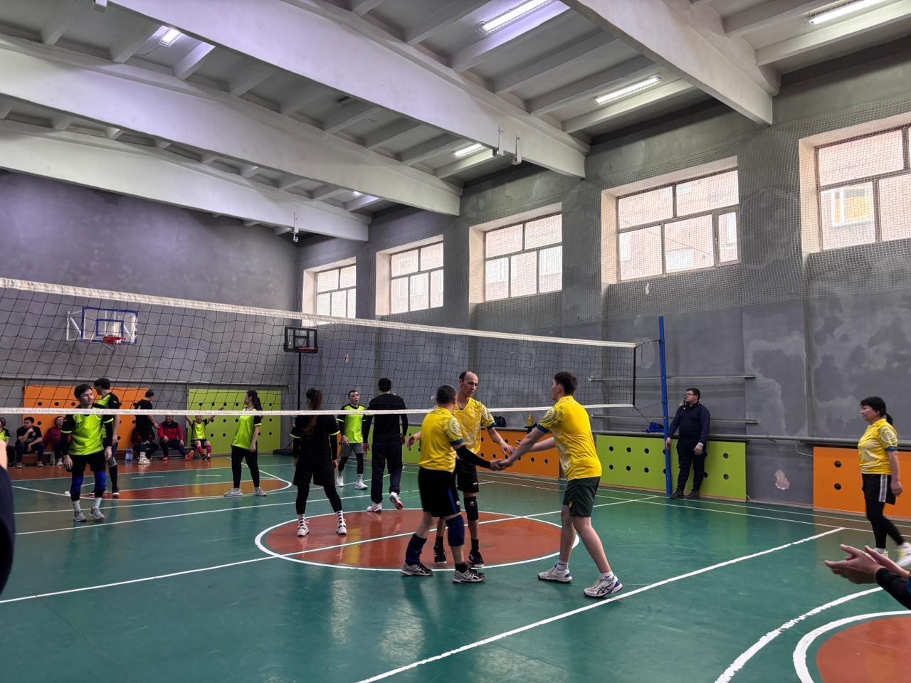 ҚАРАҒАНДЫДА КОЛЛЕДЖ ОҚЫТУШЫЛАРЫ АРАСЫНДА СПАРТАКИАДА ӨТТІ