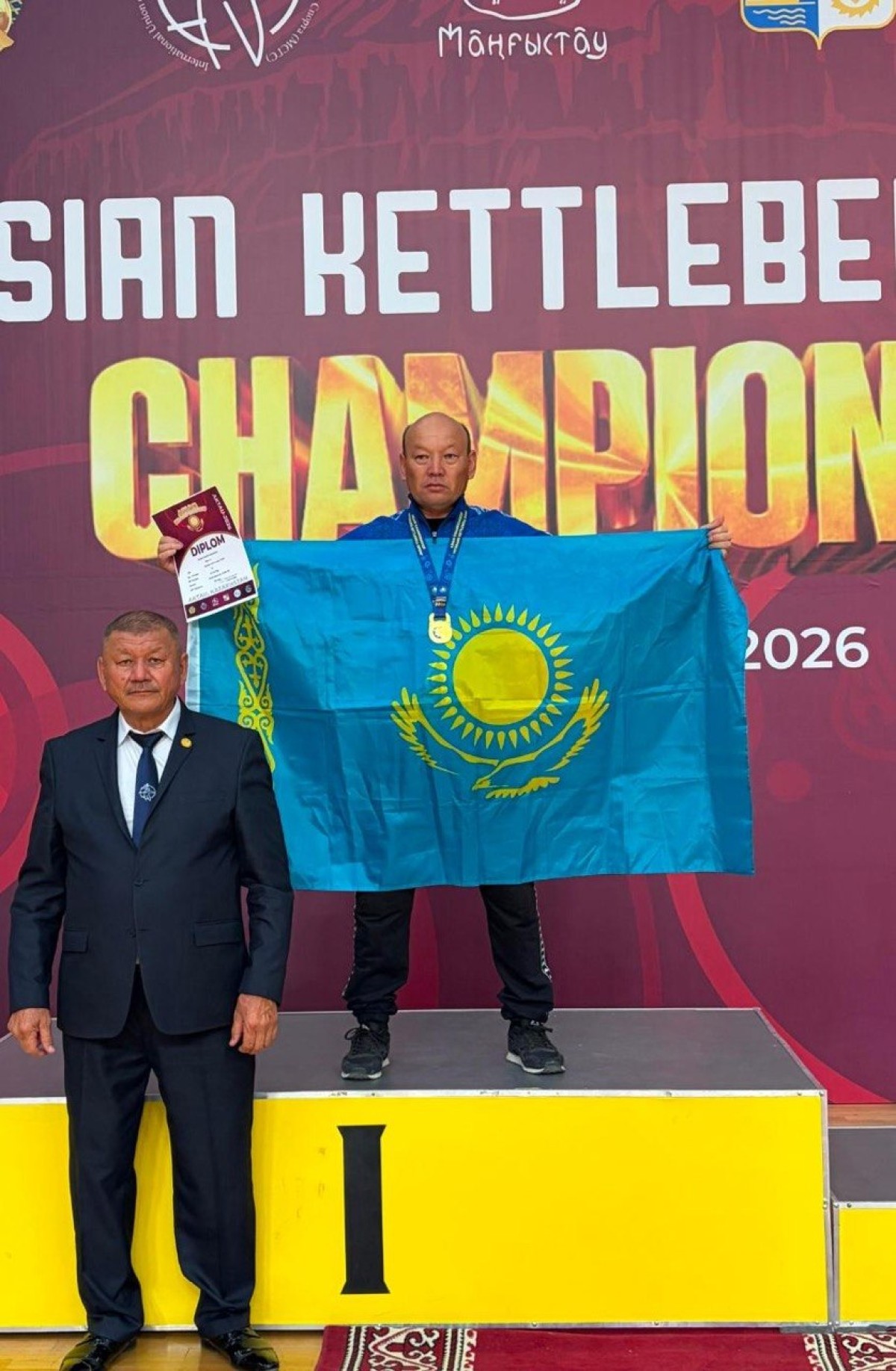 ЫРҒЫЗДЫҚ ҰСТАЗ АЗИЯ ЧЕМПИОНЫ АТАНДЫ