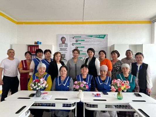ЕҢБЕК ҚАТЫНАСТАРЫНДАҒЫ ТИІМДІ БАЙЛАНЫС ЖОЛДАРЫ ТАЛҚЫЛАНДЫ