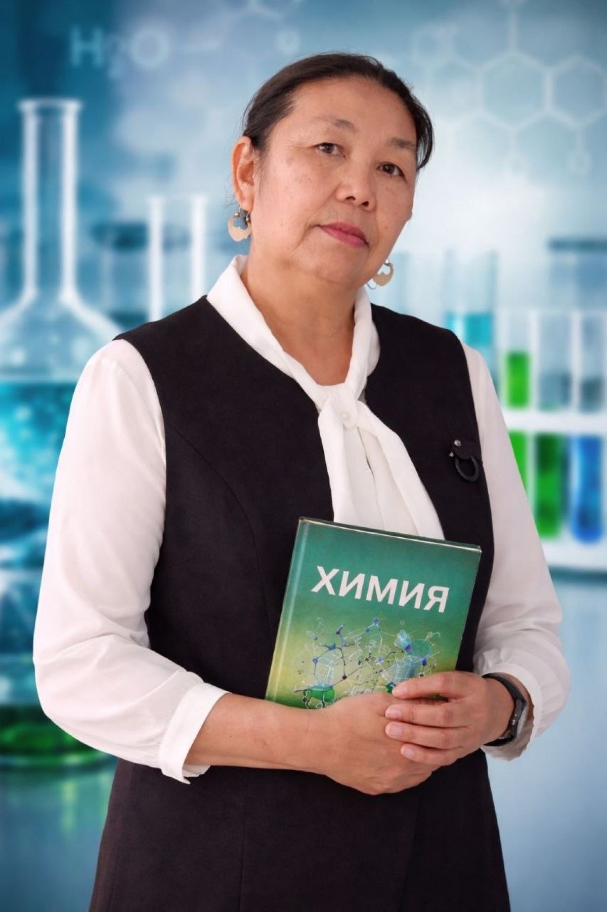 ЕҢБЕК АДАМЫ