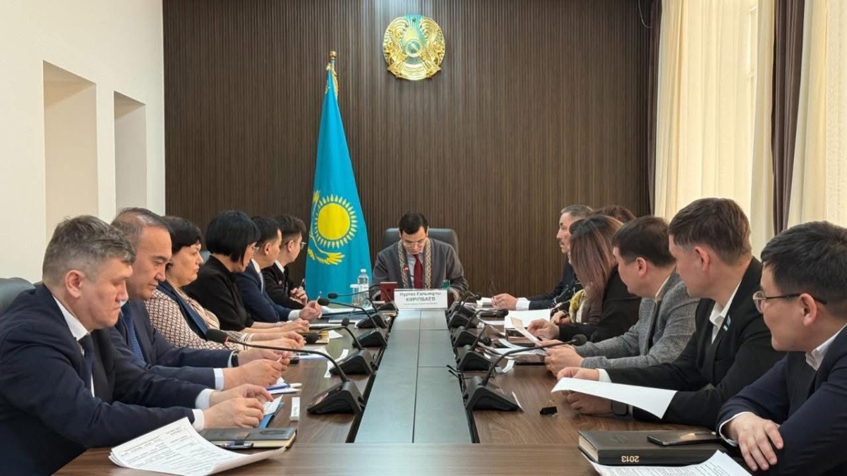 ҰЛЫТАУДА ҮШЖАҚТЫ КОМИССИЯНЫҢ КЕЗЕКТІ ОТЫРЫСЫ ӨТТІ