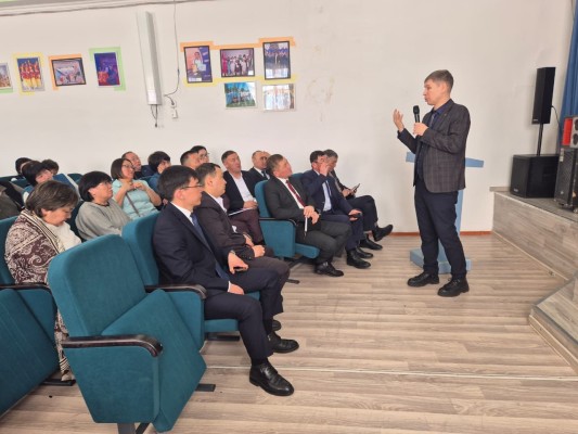 СЫНДАРЛЫ ПІКІР АЛМАСУ