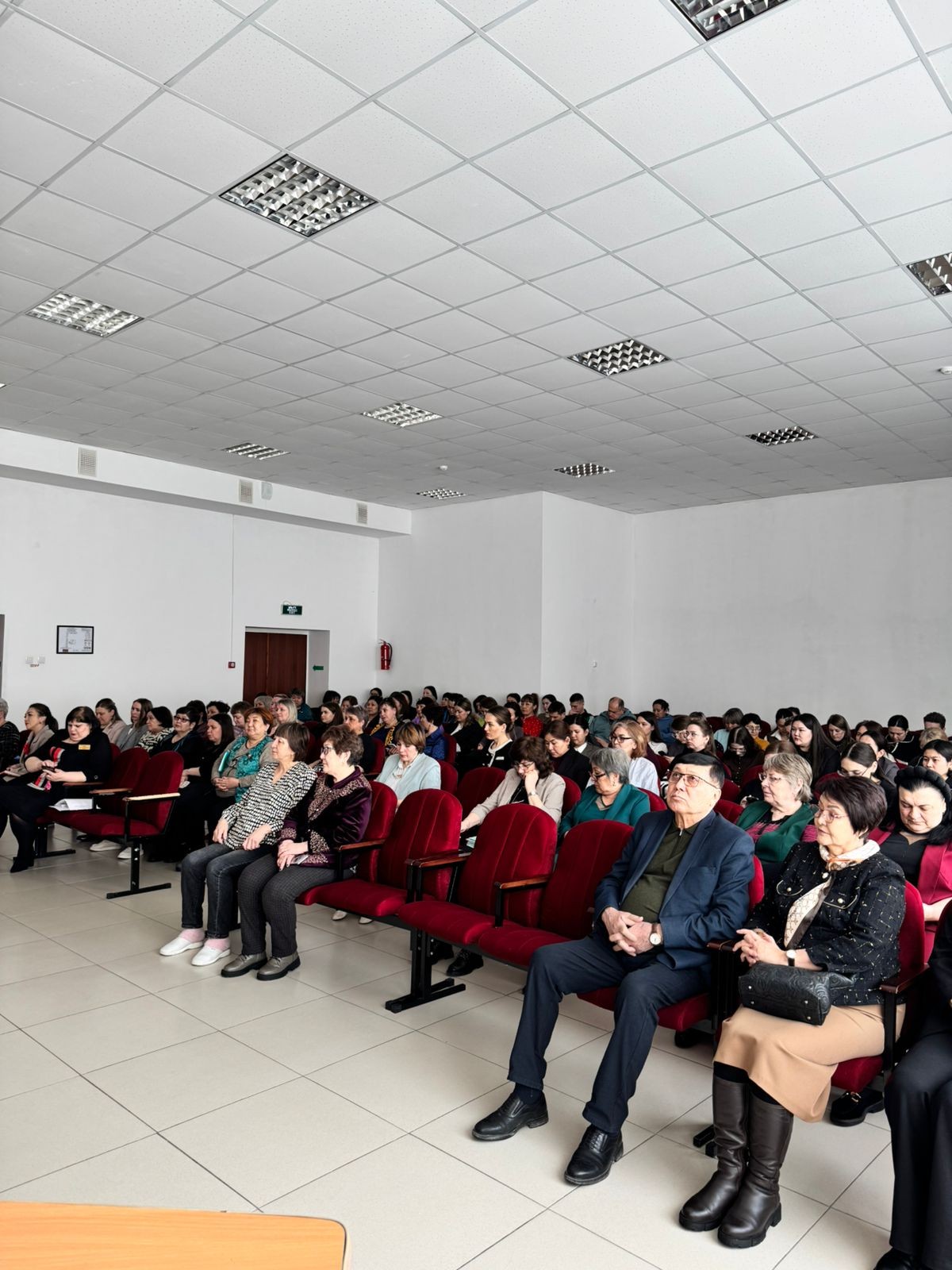 В КОСТАНАЙСКОМ РАЙОНЕ ОБСУДИЛИ ПРОЕКТ НОВОЙ КОНСТИТУЦИИ С УЧАСТИЕМ ПРЕДСТАВИТЕЛЕЙ ТОП