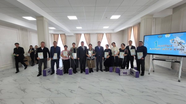 АЛҒЫС АЙТУ КҮНІНЕ ОРАЙ МЕРЕКЕЛІК КЕШ ӨТТІ
