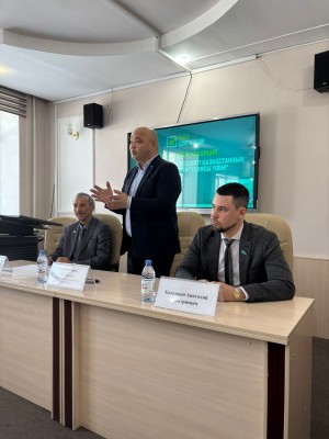 ПРОФСОЮЗ ОБРАЗОВАНИЯ ПРОВЁЛ ОБСУЖДЕНИЕ КОНСТИТУЦИИ