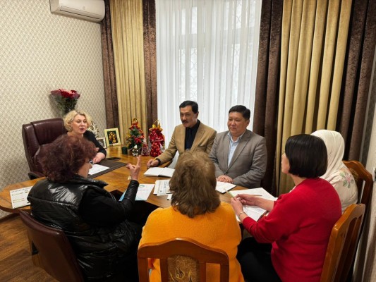 ӘЛЕУМЕТТІК ӘДІЛЕТТІЛІК ЖӘНЕ ЕҢБЕК ҚҰҚЫҒЫ: ШЫМКЕНТТЕ МАҢЫЗДЫ ТАЛҚЫЛАУ ӨТТІ