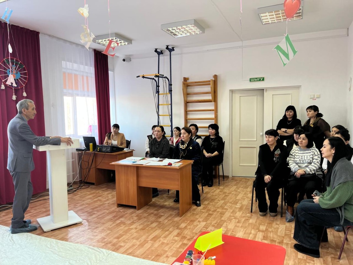 КАК ЖИВЕШЬ, ПЕРВИЧКА?