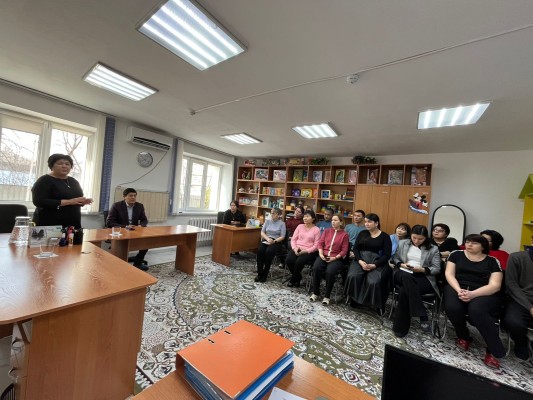 ТАЛДЫҚОРҒАНДА КӘСІПОДАҚ ӨКІЛДЕРІ ЕҢБЕК ҰЖЫМЫМЕН КЕЗДЕСТІ