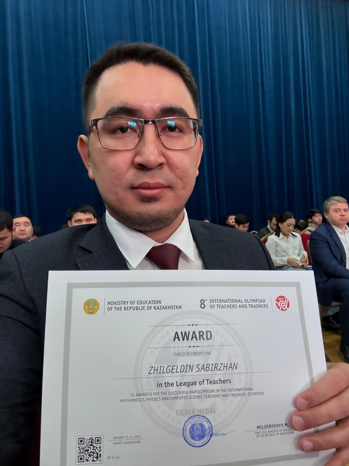АҚТӨБЕЛІК ҰСТАЗ ХАЛЫҚАРАЛЫҚ ОЛИМПИАДАДА ТОП ЖАРДЫ