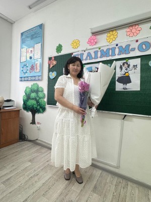 ҰСТАЗ – ҰЛАҒАТ ПЕН ПАРАСАТТЫҢ СИМВОЛЫ