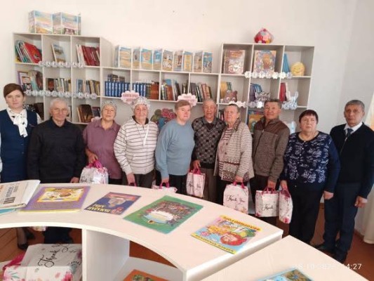 ПРАЗДНИЧНЫЙ КОНЦЕРТ ДЛЯ СТАРШЕГО ПОКОЛЕНИЯ