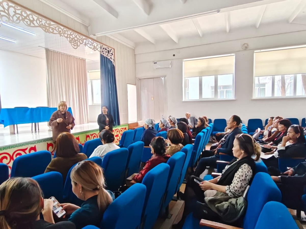 БЕЙНЕУДЕГІ КӘСІПОДАҚ МҮШЕЛЕРІМЕН КЕЛЕЛІ КЕЗДЕСУЛЕР