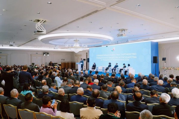АСТАНАДА ХІІ АЗАМАТТЫҚ ФОРУМЫ ӨТТІ