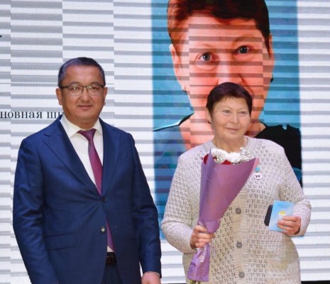 ЧЕСТВОВАНИЕ ЛУЧШИХ ПЕДАГОГОВ