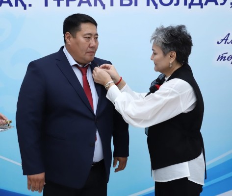 БІЛІМ МЕН ТӘРБИЕ БИІГІНДЕГІ ТҰЛҒА