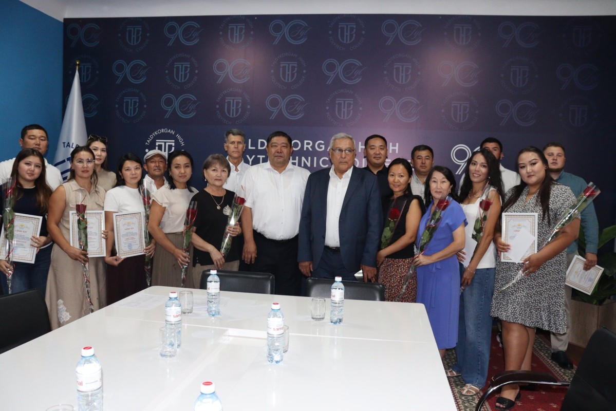 КӘСІПОДАҚ СПОРТ КҮНІНЕ ОРАЙ САЛТАНАТТЫ ҚАБЫЛДАУ ӨТКІЗДІ