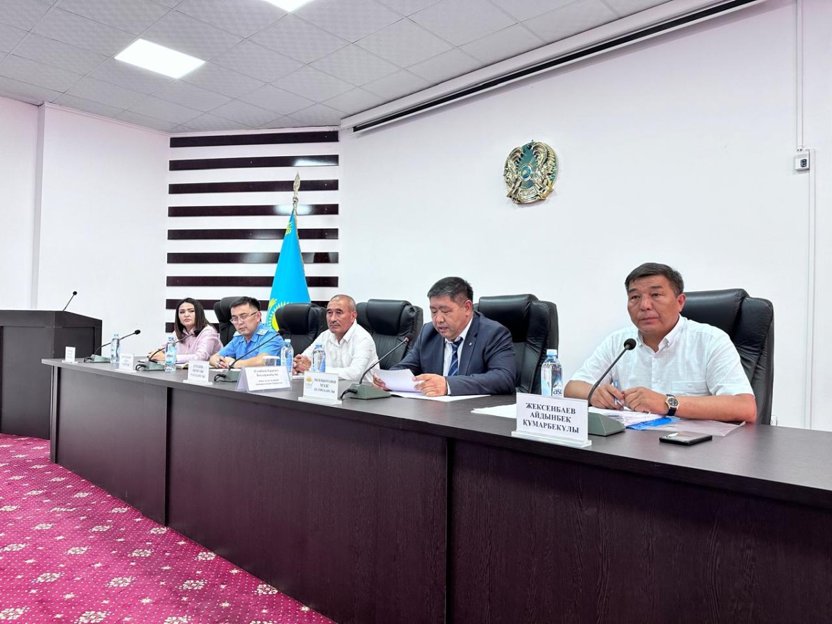 ЕҢБЕК ЗАҢНАМАСЫНА ҚАТЫСТЫ КӨШПЕЛІ СЕМИНАР ӨТТІ