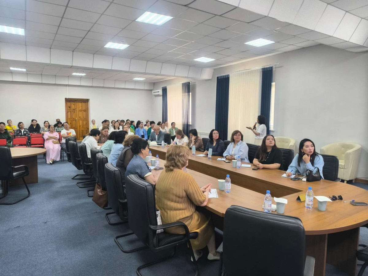 КЕЛІСУ КОМИССИЯСЫ МҮШЕЛЕРІН ОҚЫТУ ЖАЛҒАСУДА