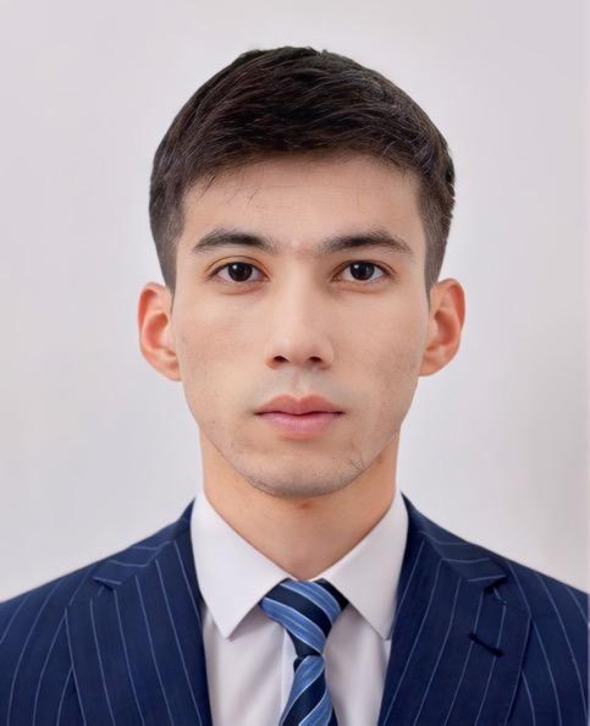 ӨЗ ІСІНІҢ ШЕБЕРІ